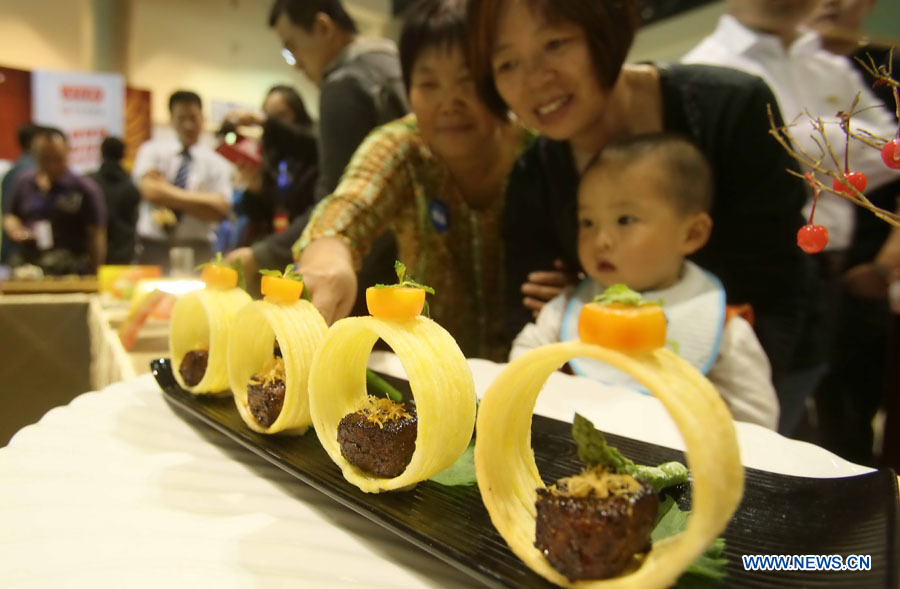 8th China Catering & Food Fair kicks off in Beijing