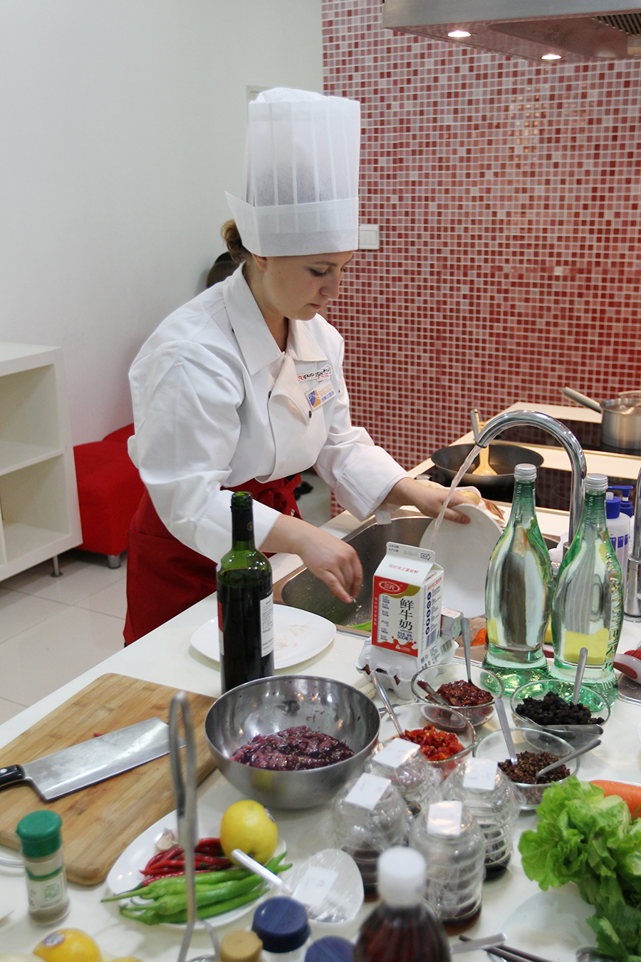 Creative Sichuan Cuisine Challenge kicks off in Beijing