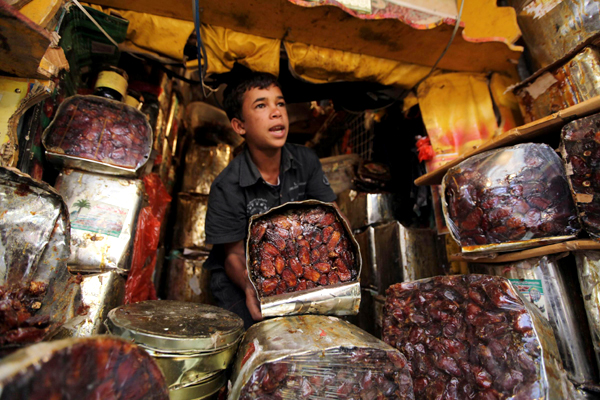 People prepare for Ramadan