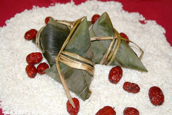 Different styles of Zongzi