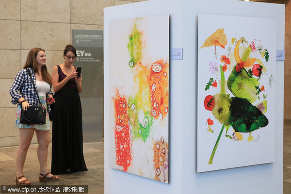 COLORTASTE displays abstract food art