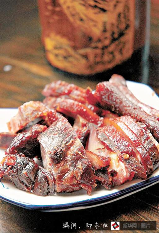 What delicacies may Internet tycoons enjoy in Wuzhen?