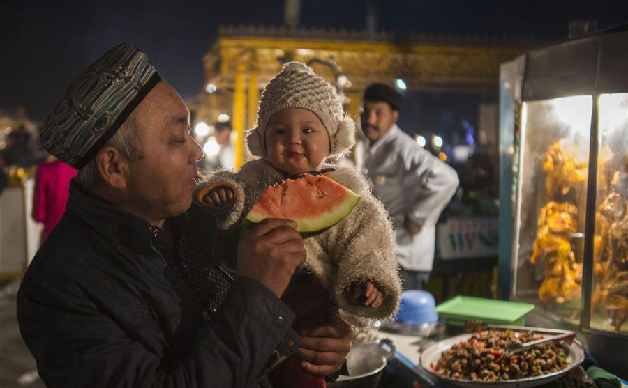 Night market in China's Xinjiang