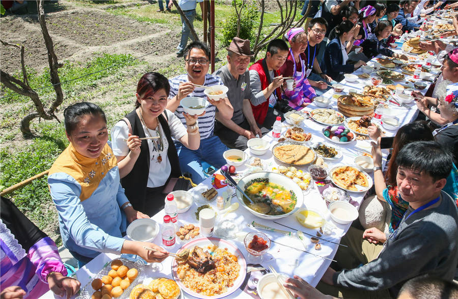 Distinctive ethnic features shown through food