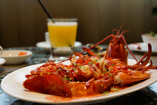 Macao revels in the seasonal bounty of lobster