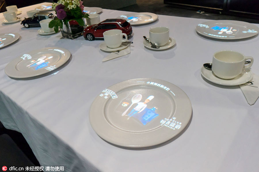 3D holographic ice cream on show in Shanghai