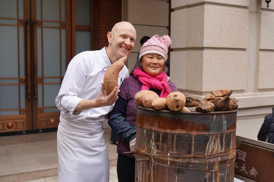 Street food culture explored in Tianjin