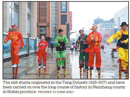 Nanzhang county set to showcase stilt culture with high-speed rail link