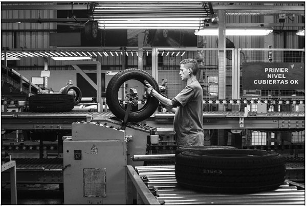Pirelli swears by expansion, tech to race on China roads