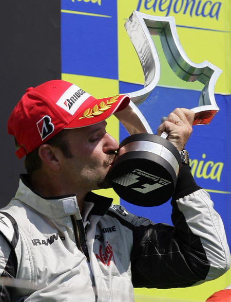 Barrichello claims the European F1 Grand Prix victory