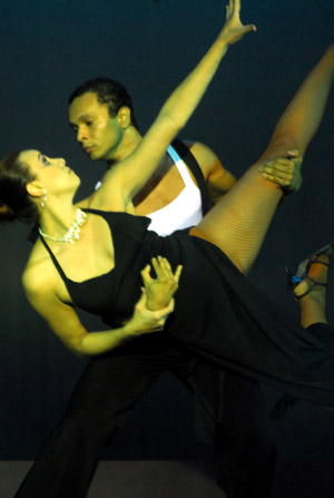 Brazilian samba activates passion in S China's Hainan