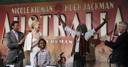 Kidman poses at world premiere of 