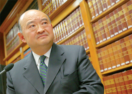 New Chief Justice pledges to uphold rule of law