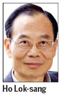 Adversarial democracy vs public democracy