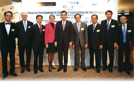 Hong Kong steps up on RMB internationalization