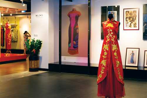 Raising the banner for Chinese fashion