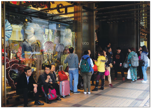 Travel agents play down effect of IVS change on HK