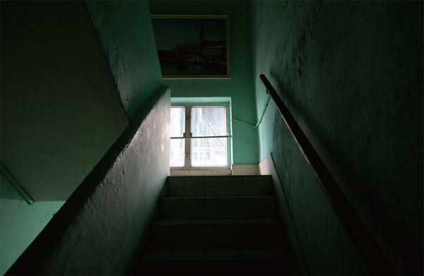 The vanishing elegance of the corner tong lau