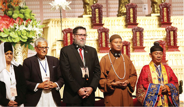 Cross-faith ceremony marks Winter Solstice