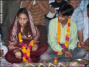 英国穆斯林少女网恋修成正果远嫁印度教徒