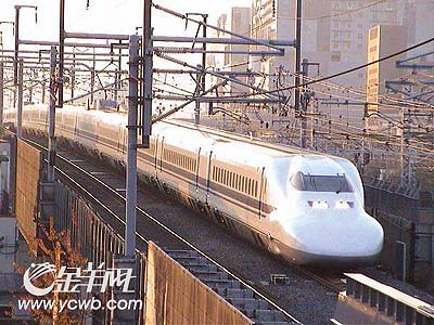 全球高速列车体验：法国干净 日本安全 