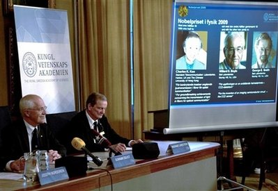 09年诺贝尔物理学奖三人分 华人科学家榜上有名