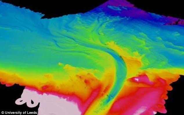 英国科学家在黑海下发现世界第6大河 宽达800米(组图)