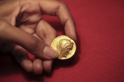 以色列出土2200年前金币 重达28克