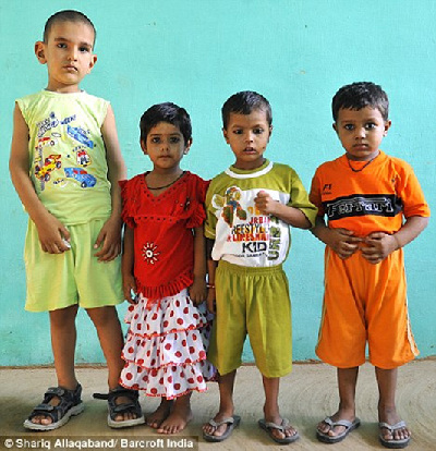 印度2岁半儿童身高1.35米 父母欲建世界最高