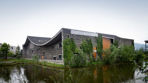 王澍作品:中国美术学院象山校区