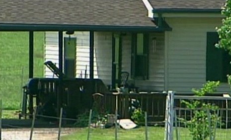 美73岁老妇持枪藏毒被捕 竟是贩毒集团头目