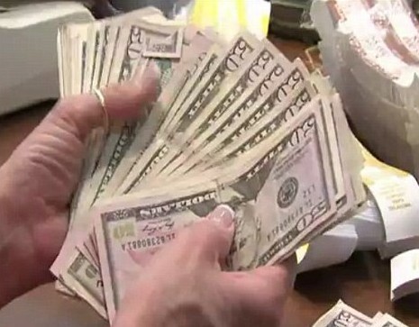 美73岁老妇持枪藏毒被捕 竟是贩毒集团头目