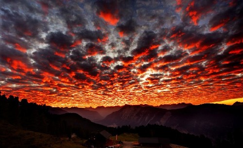 图：人生几度夕阳红 历数世界各地的绝美日落