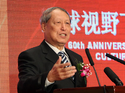 成思危：工资应与CPI联动 否则收入实质为下降