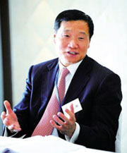 肖钢辞任中行董事长 接任证监会主席（图|简历）