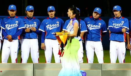 都怪美女太性感!盘点体坛“目不转睛”的偷窥