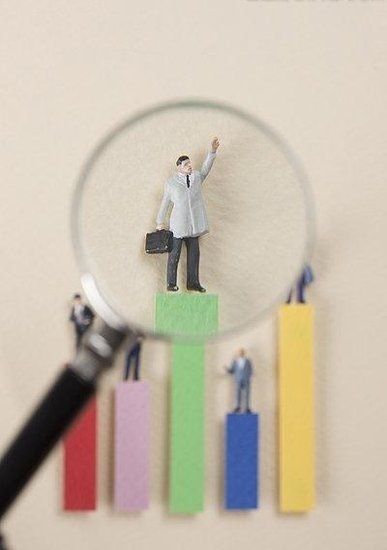 大学生另类创业盘点：刷马桶刷出个千万富翁