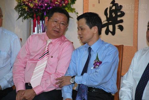 狮城举办