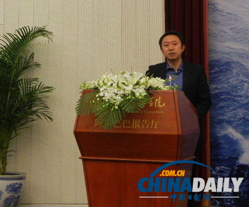 华人经济领袖走进北大商学院 谈中国企业做百年老店
