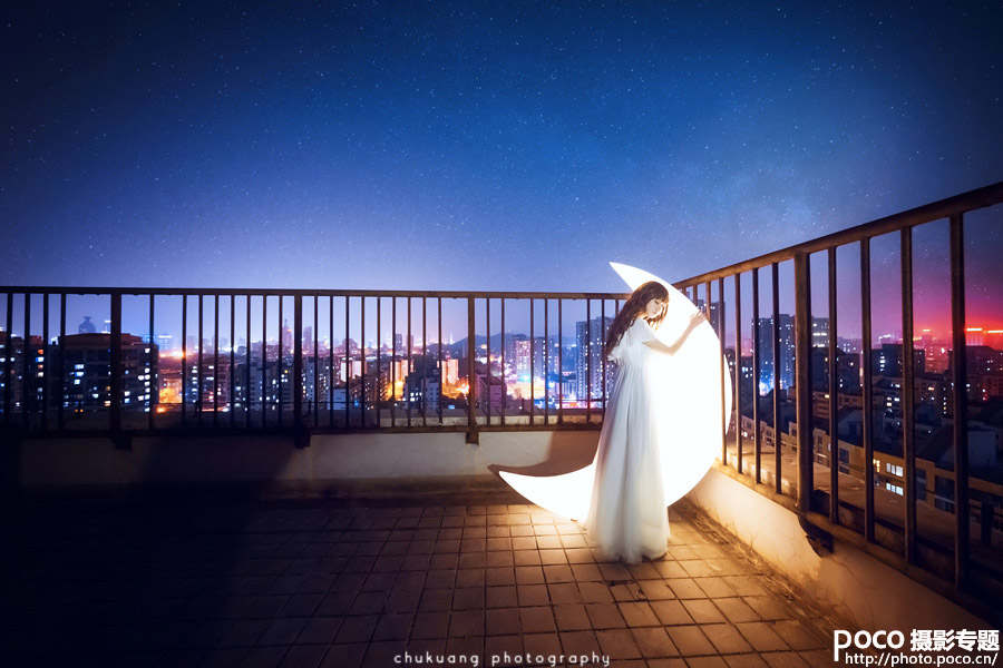 组图:夜景人像《月亮忘记了》