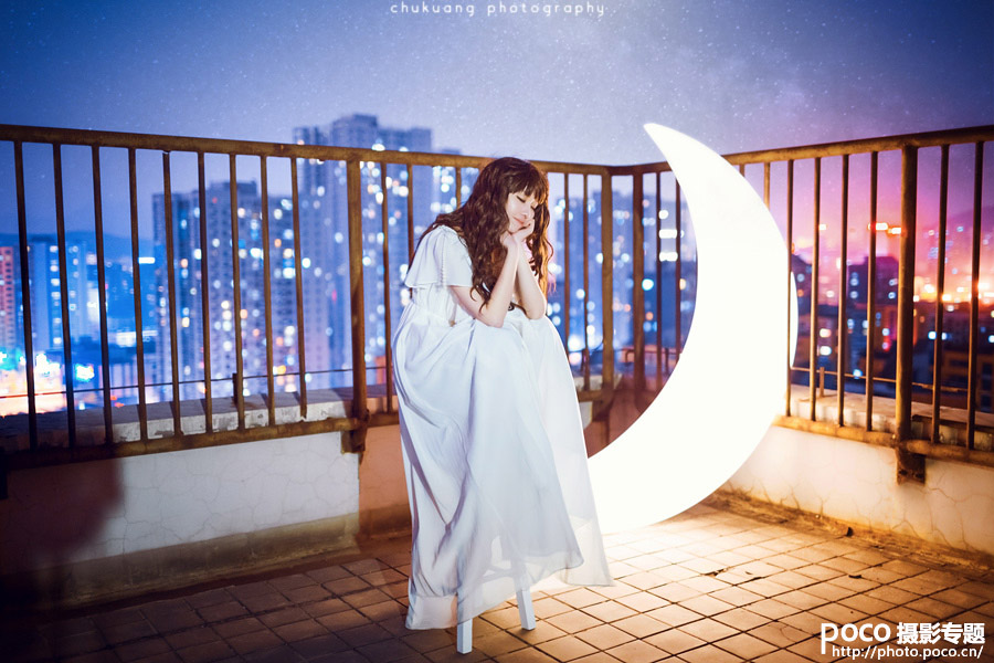 组图:夜景人像《月亮忘记了》
