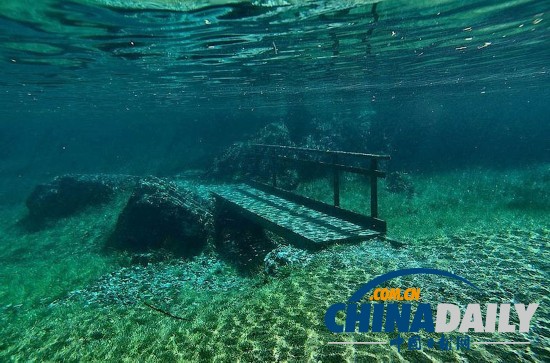 奥地利“水珍珠”：绿湖水下公园