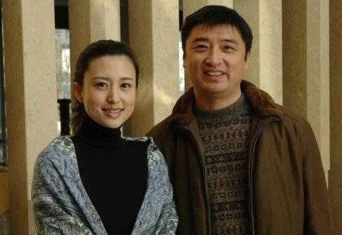 嫁豪门的央视女主播大pk 张蕾青春靓丽