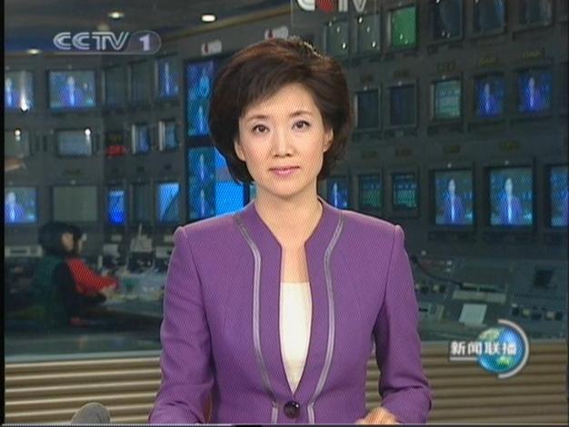 嫁豪门的央视女主播大pk 张蕾青春靓丽