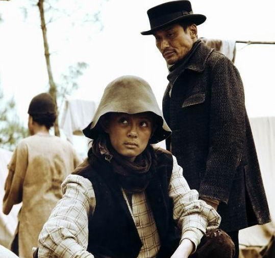 《甄嬛传》孙俪身价暴涨 揭孙俪情史成名史(组