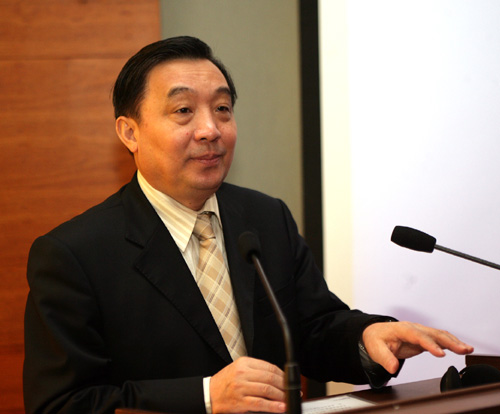 王晨：深化交流合作，争取亚洲更大话语权