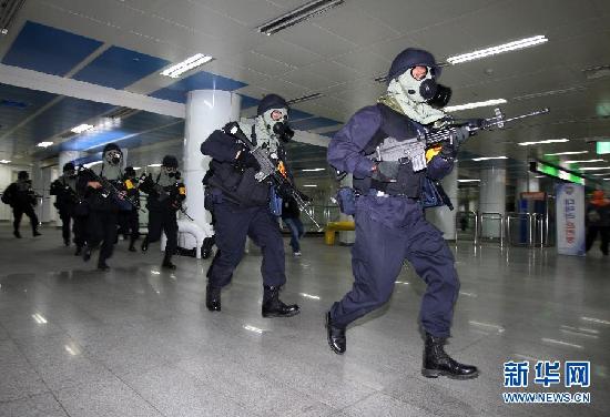 首尔核峰会召开在即 韩国警方严阵以待