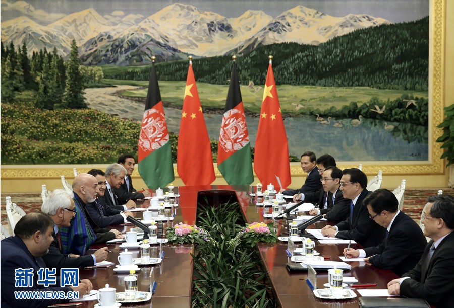 李克强会见阿富汗总统卡尔扎伊