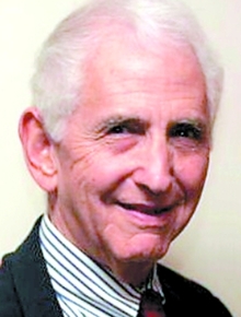 美国棱镜计划泄密者斯诺登获俄罗斯庇护 - 中