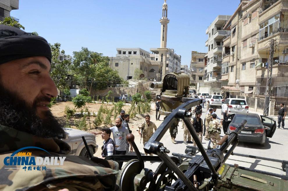 联合国专家组赴大马士革郊区调查 叙反对派护航